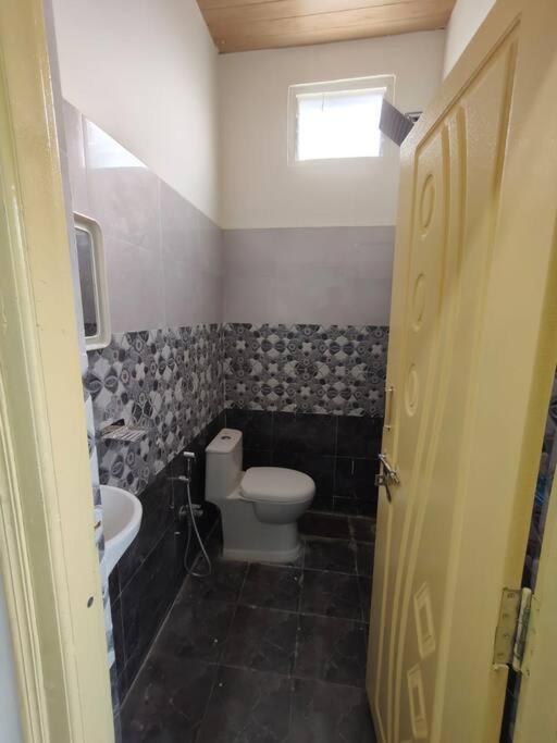 Villa Leo'S Den 9 Guests Ac 3Bhk 9 Mins To Rgia Shamshabad Esterno foto