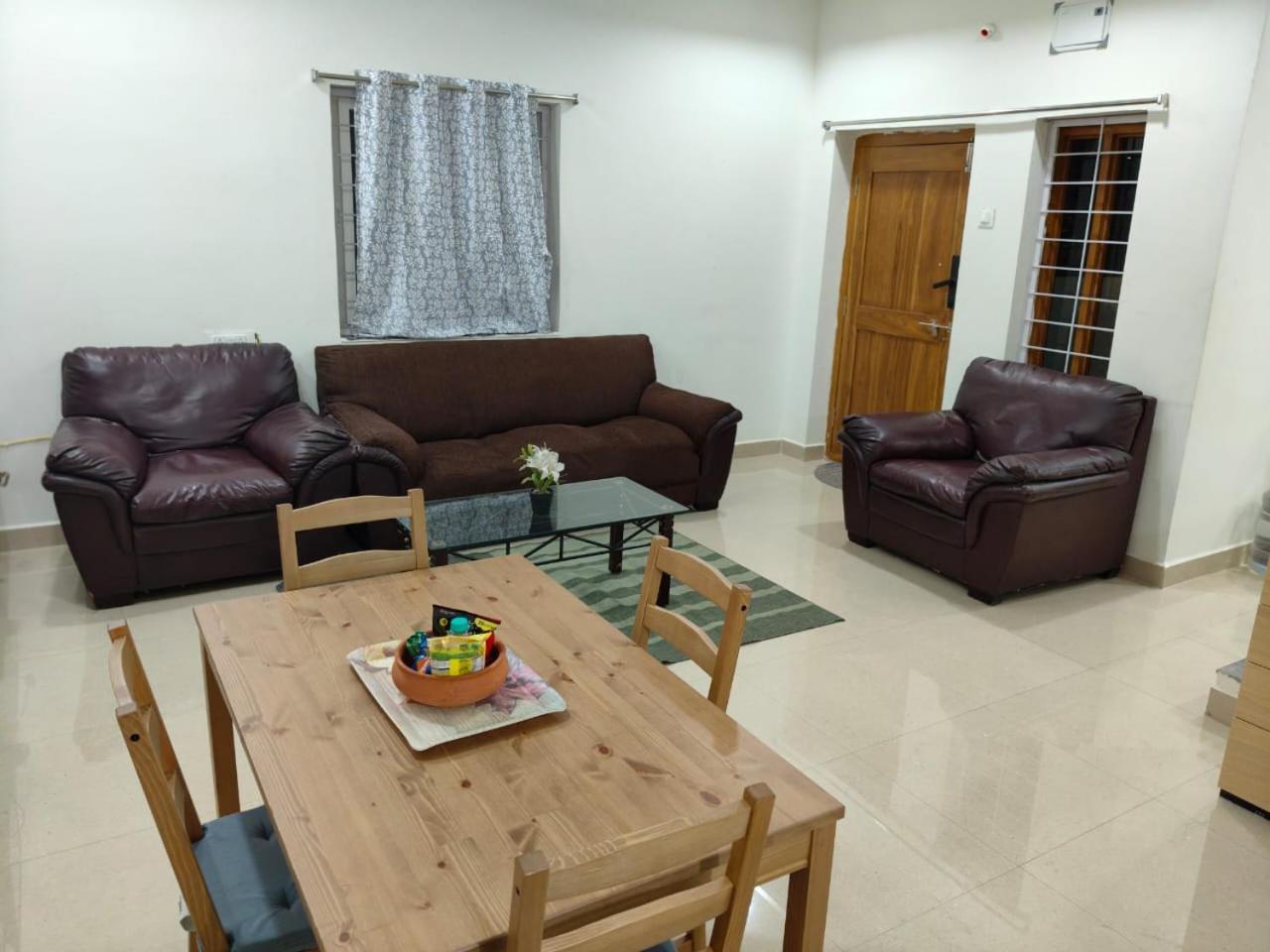 Villa Leo'S Den 9 Guests Ac 3Bhk 9 Mins To Rgia Shamshabad Esterno foto