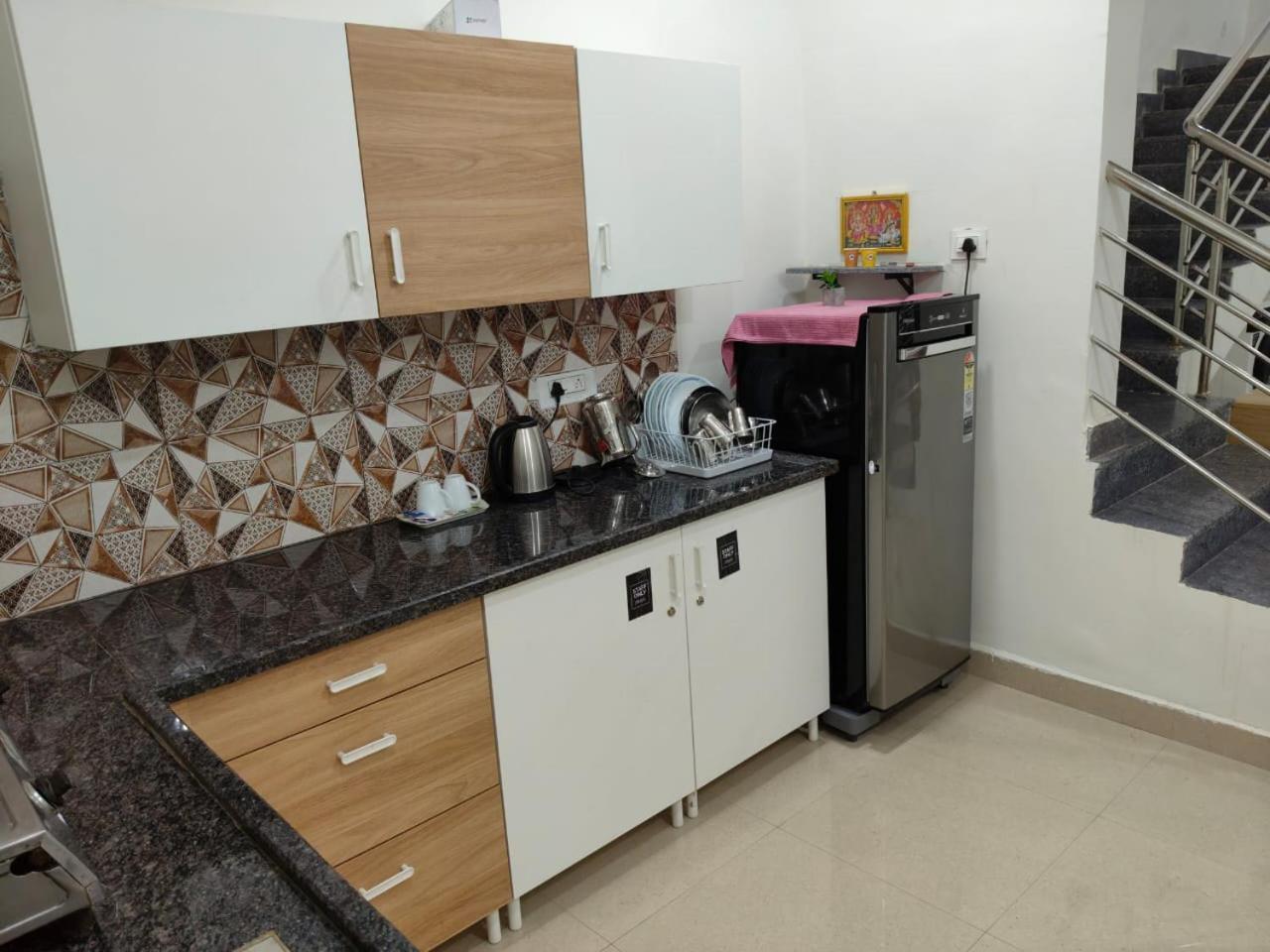 Villa Leo'S Den 9 Guests Ac 3Bhk 9 Mins To Rgia Shamshabad Esterno foto